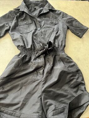 Very black Chateau Black Short-Sleeve Utility Romper